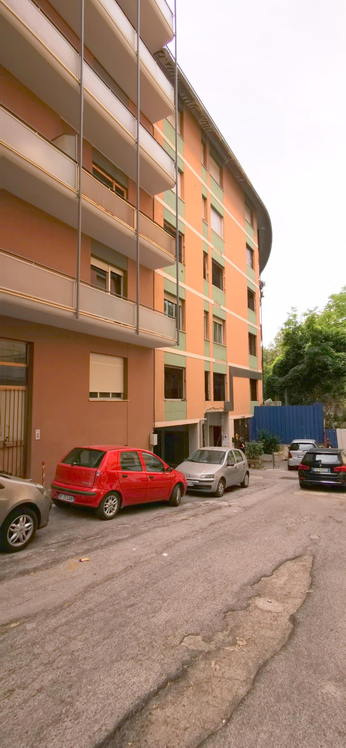 Ancona, Via XXV Aprile n. 43 - Direzionale