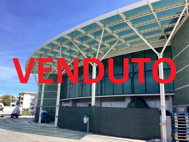 San Benedetto del Tronto (AP) Via del Cacciatore n. 5g - Commerciale