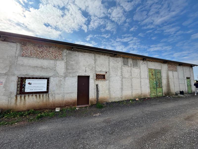 Lamezia Terme (CZ) Contrada Bellafemmina - Artigianale