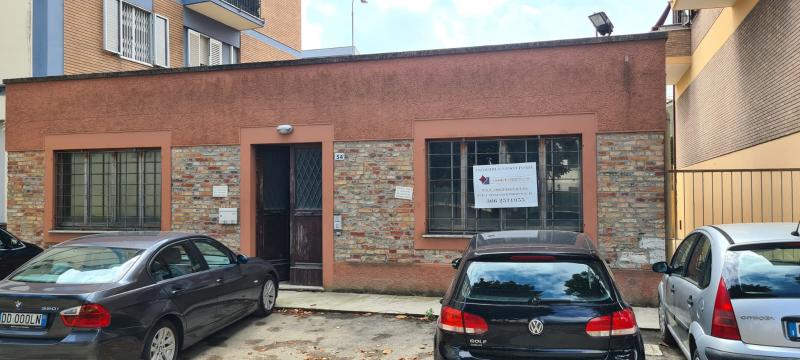Pesaro (PU), Via Decio Raggi n. 54/B - Direzionale
