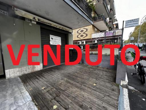 Roma (RM) Via Fucini 244 - Commerciale