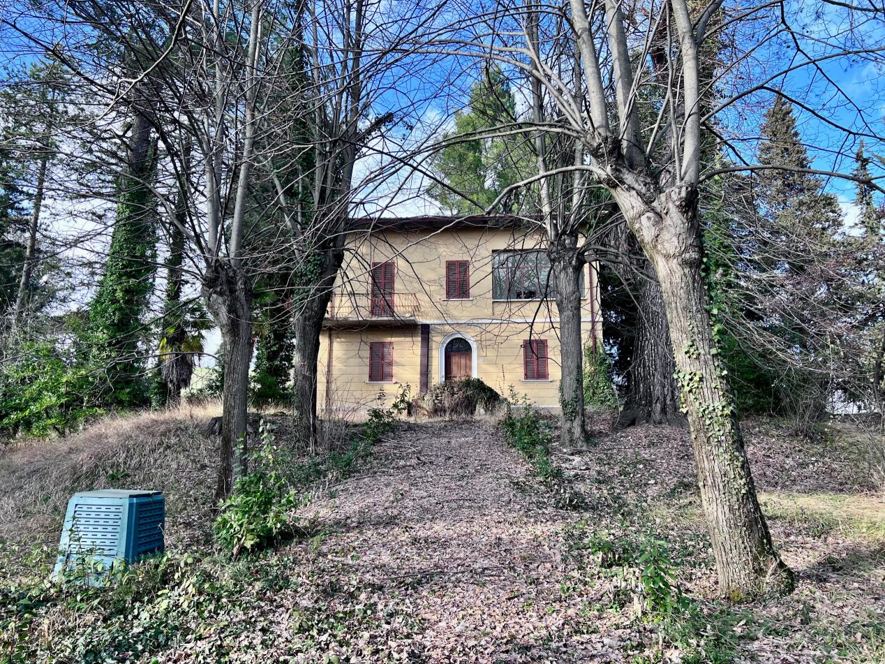 Pergola (PU), Borghetto Fenigli - Residenziale